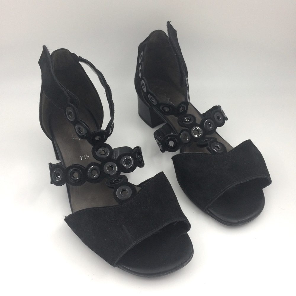 Gabor Suede Embellished T Strap Sandal